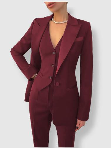 Skræddersyet Dame Suit - Elegant Blazer og Bukser i Premium Uldblanding