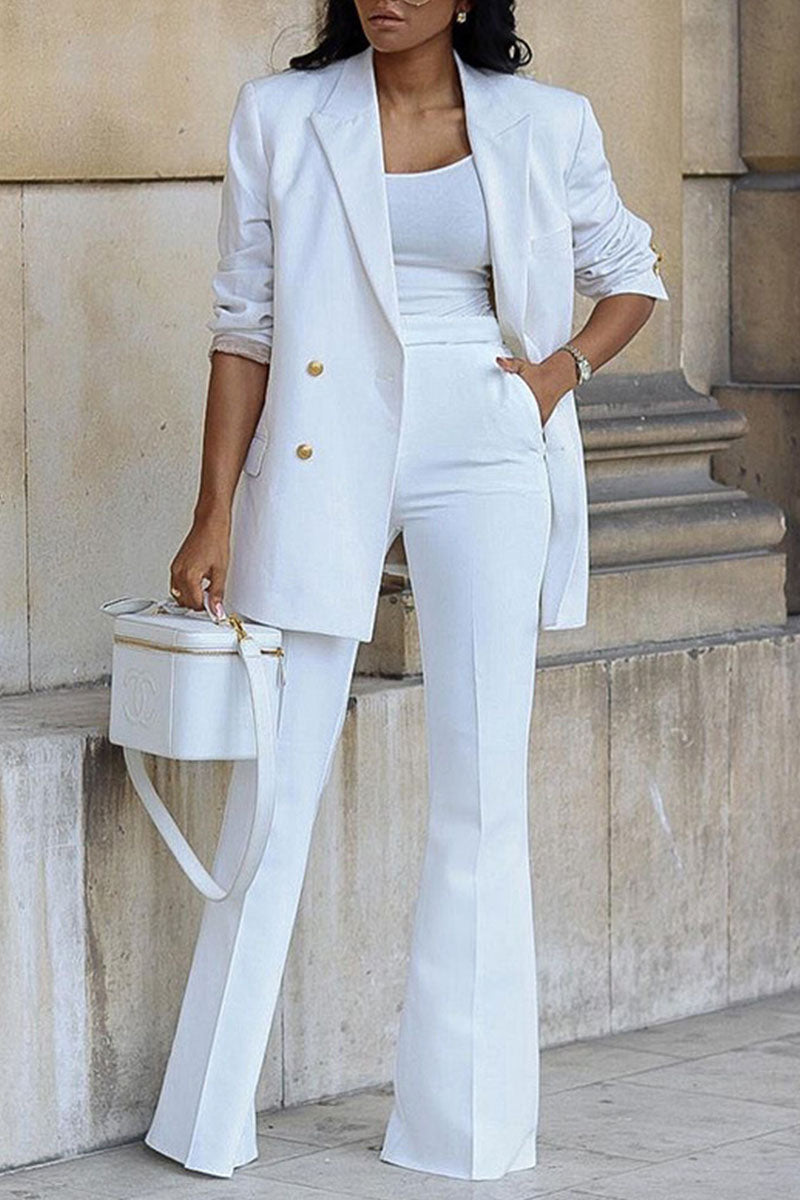 Helena- Elegant To-delt Blazer Sæt Dame med Dobbelte Knapper og Flatterende Design