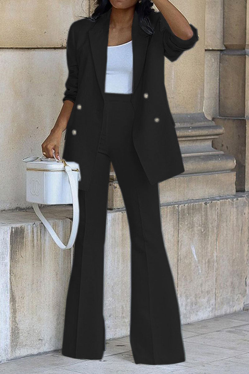 Helena- Elegant To-delt Blazer Sæt Dame med Dobbelte Knapper og Flatterende Design