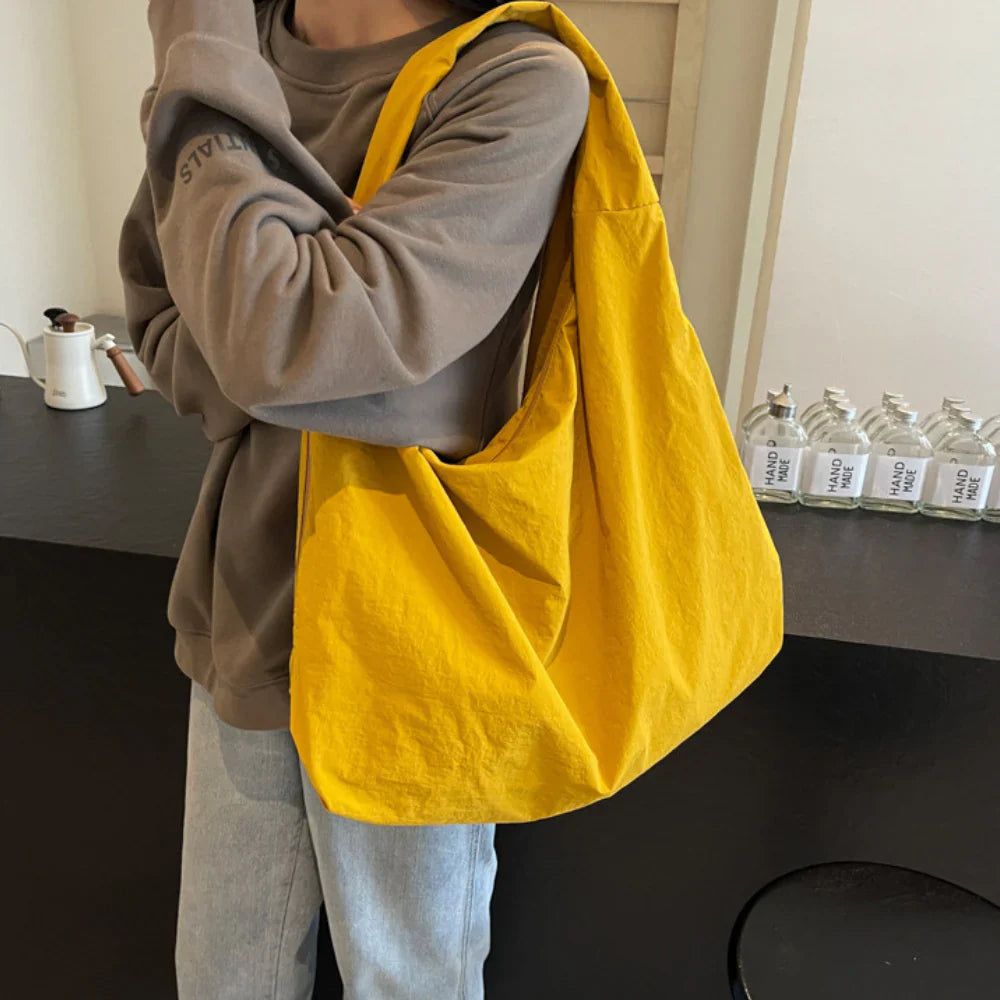 NOVAÉ – Urban Everyday Taske