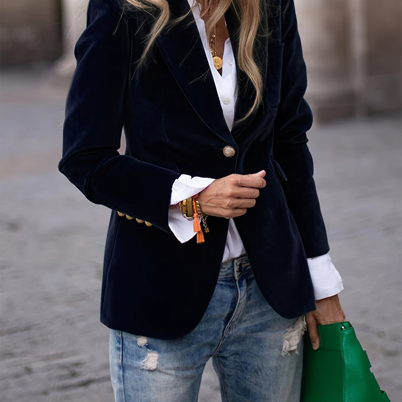 Elegant Dames Blazer I Grøn Fløjl - Tidsløs Stil Med Enkel Knaplukning