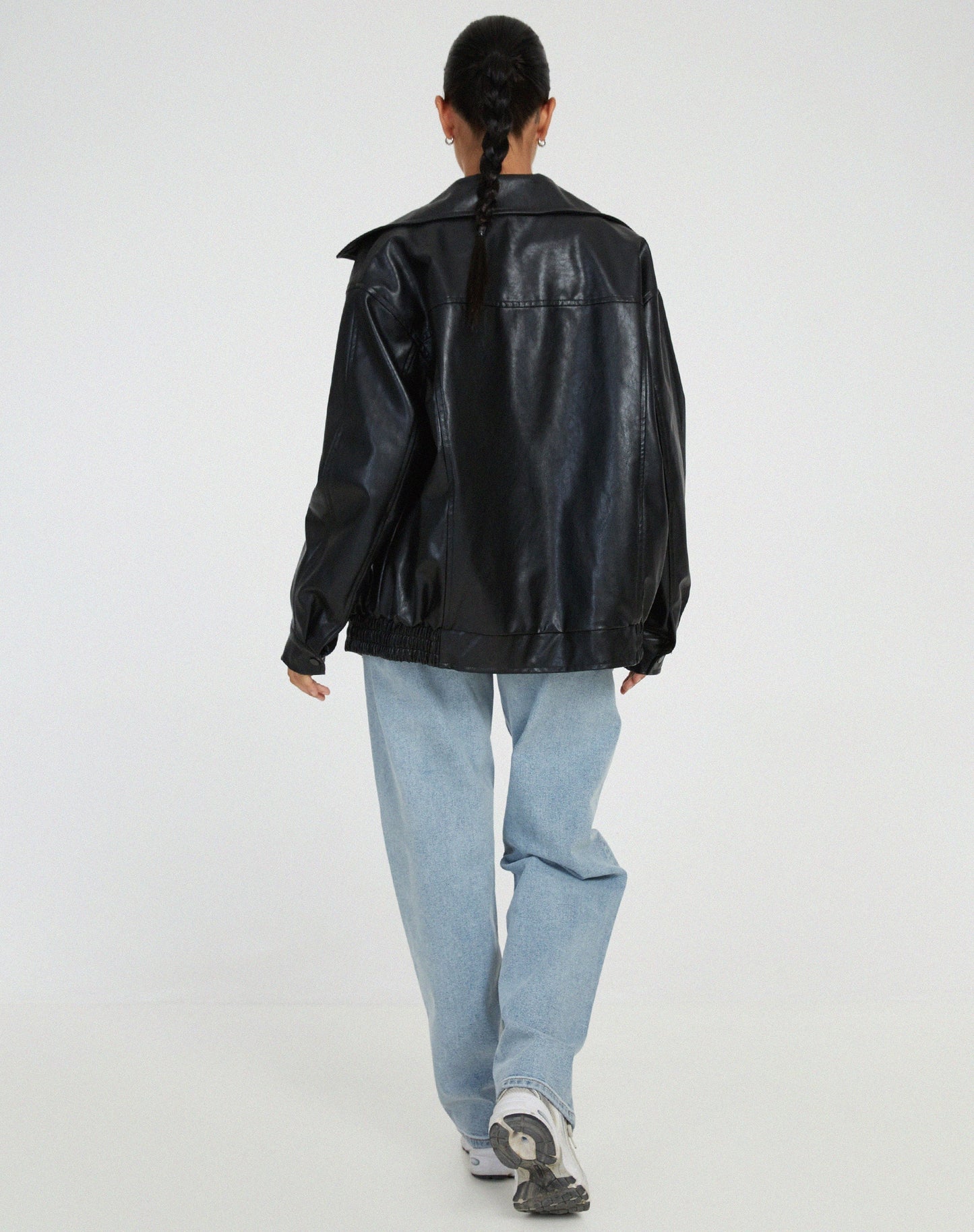 Elegant Oversized Læderjakke Dame - Komfortabelt Design til Sommerbrug