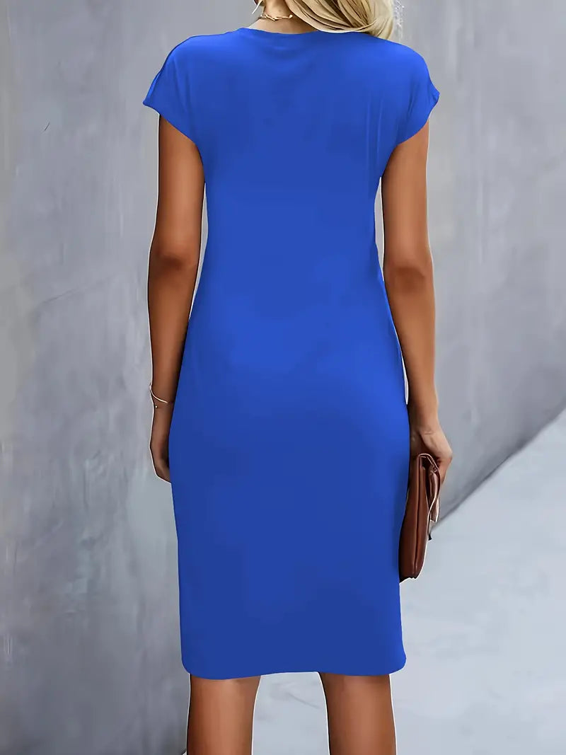Katrien - Elegant Midi Kjole med Flatterende Pasform