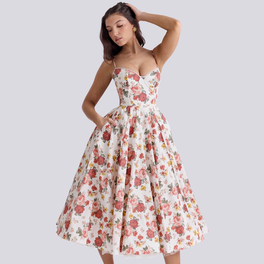 LOVA – V-hals Maxi Kjole med Elegant Fald