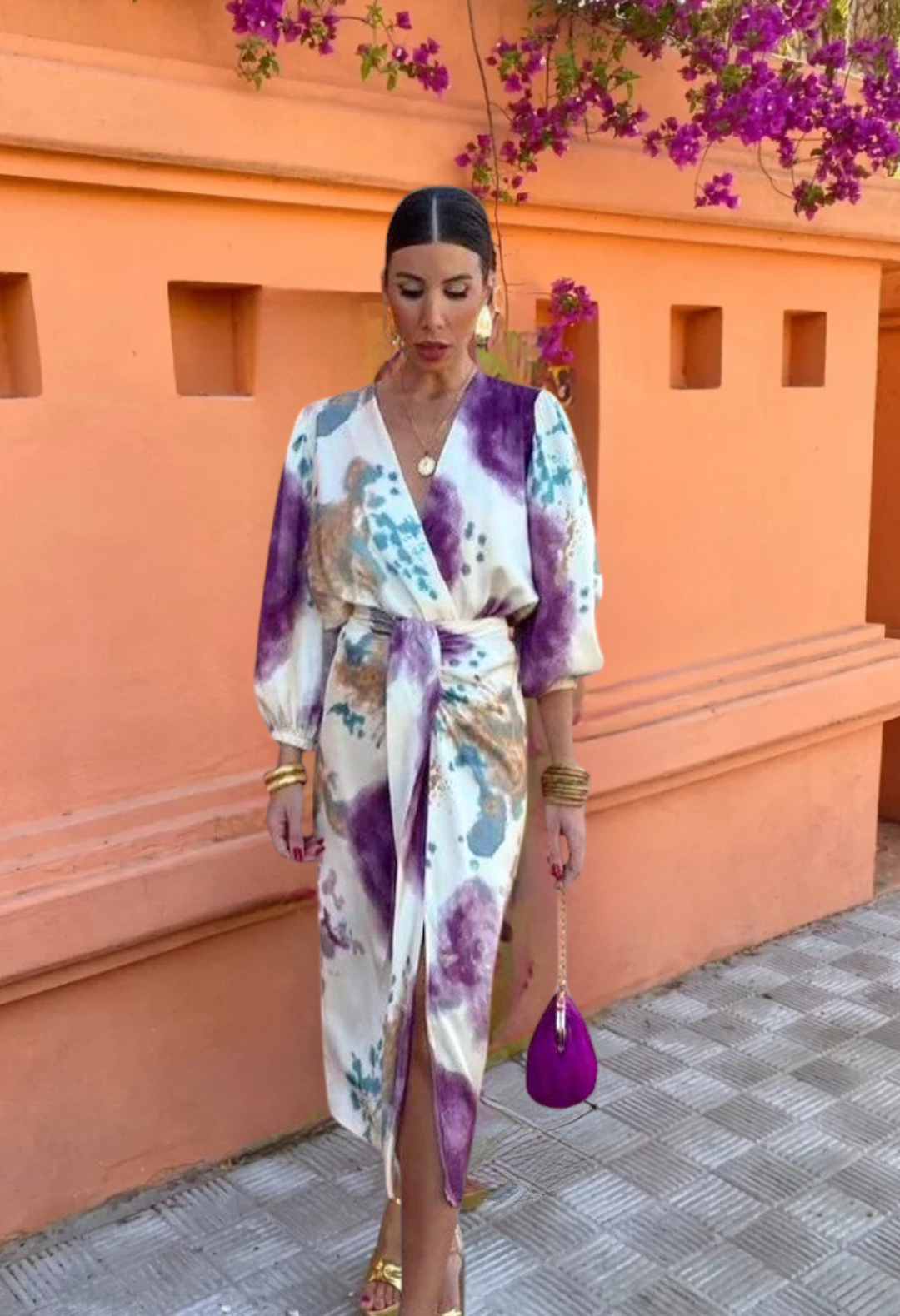 Nora - Elegant Sommerkjole med Flatterende Pasform og Let Stof