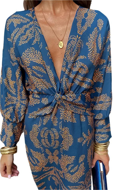 ISABELLE – Elegant V-Hals Kjole med Feminine Detaljer
