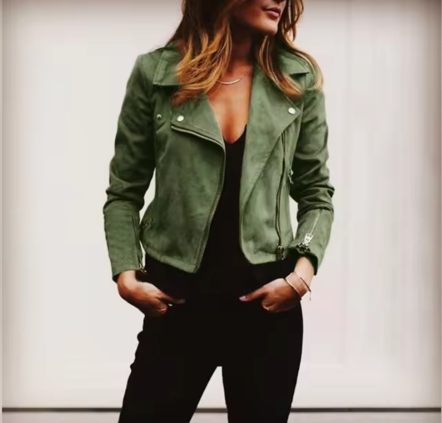 LEONORA – Bikerjakke i Faux Ruskind