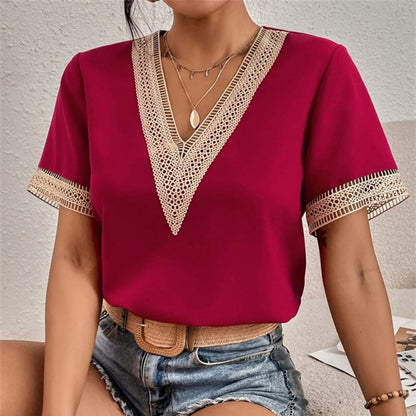Alma – Slim Fit Blonde T-shirt med V-hals