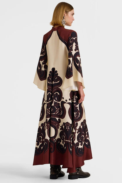 NAYELA – Tropisk satinkjole med botanisk print