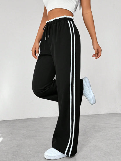 Elsa - Casual Damesbroek med Stribet Farveblokdesign og Comfy Fit
