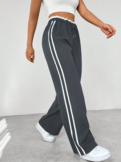 Elsa - Casual Damesbroek med Stribet Farveblokdesign og Comfy Fit