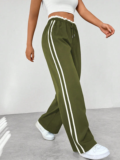 Elsa - Casual Damesbroek med Stribet Farveblokdesign og Comfy Fit