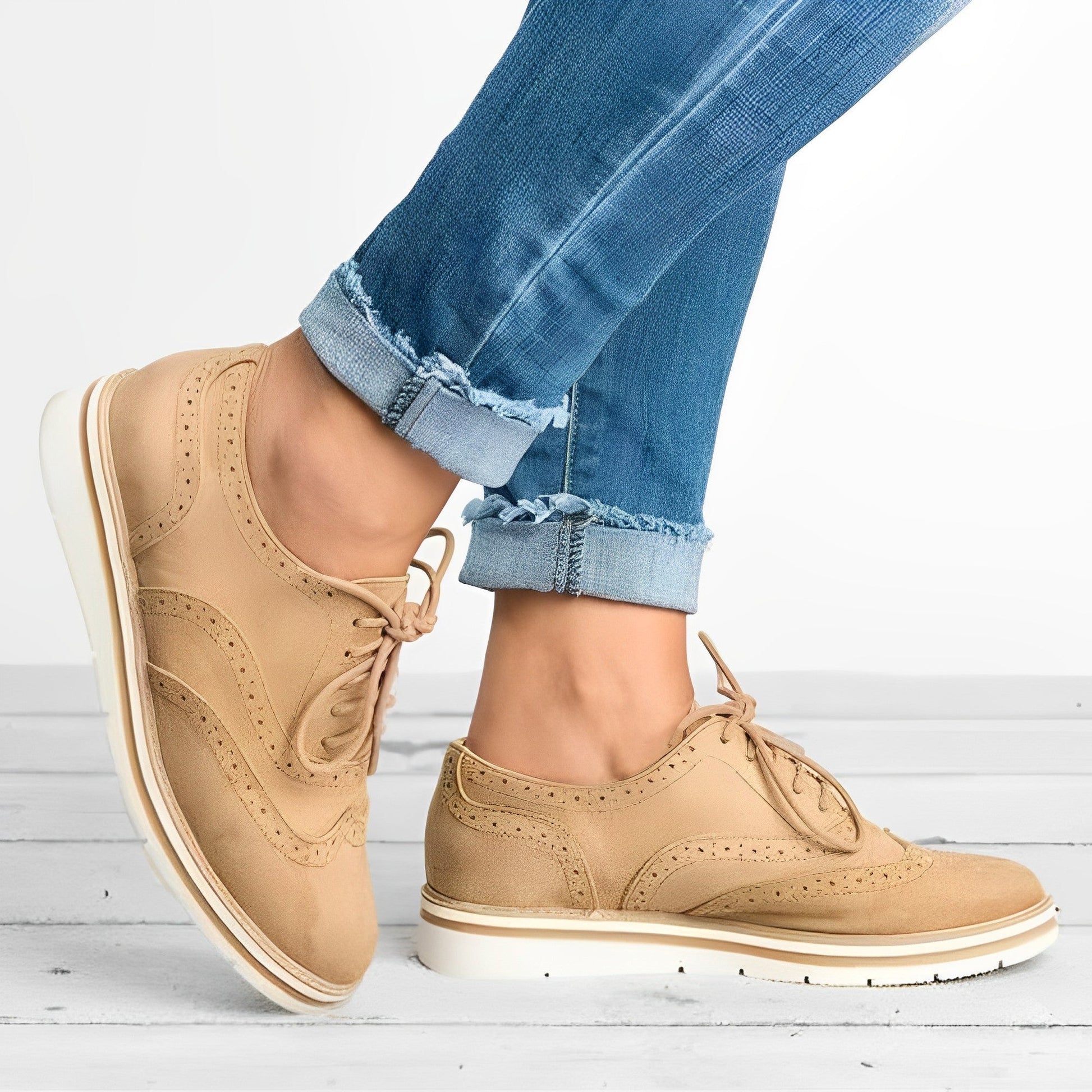 Sloane - Oxford Veterschoenen Med Cut-Out Detaljer I Blødt Suede-1