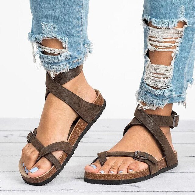 SOLÈNE – Sandaler i Elegant Faux Læder med Justerbar Spænde
