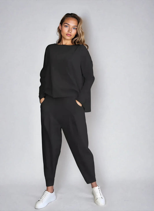 Nordique - Elegant To-Delte Sæt med Bløde Materialer og Minimalistisk Design