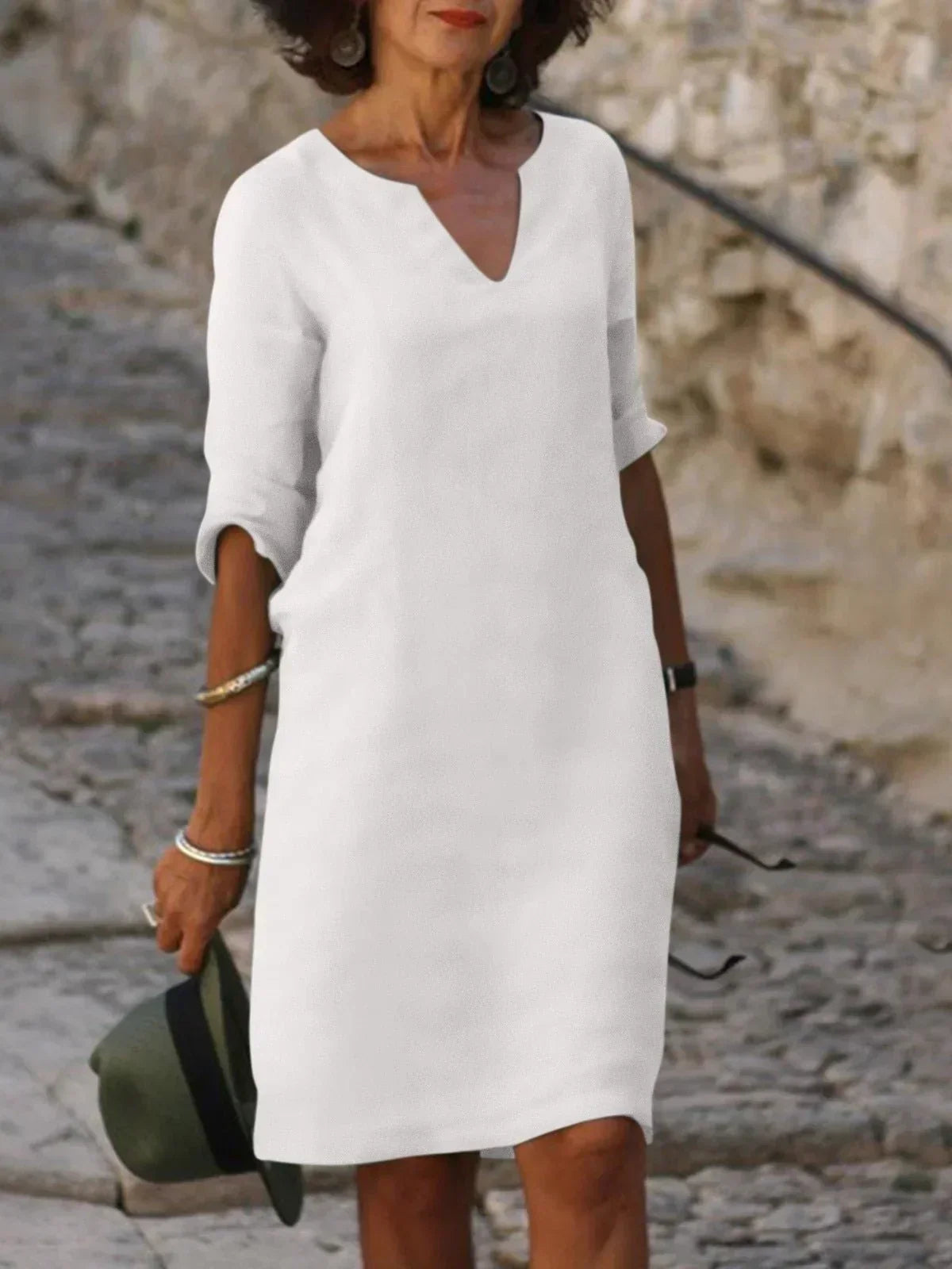 Variant image for Josette - Elegant V-hals Kjole i Silke og Chiffon Med Flatterende Pasform-31