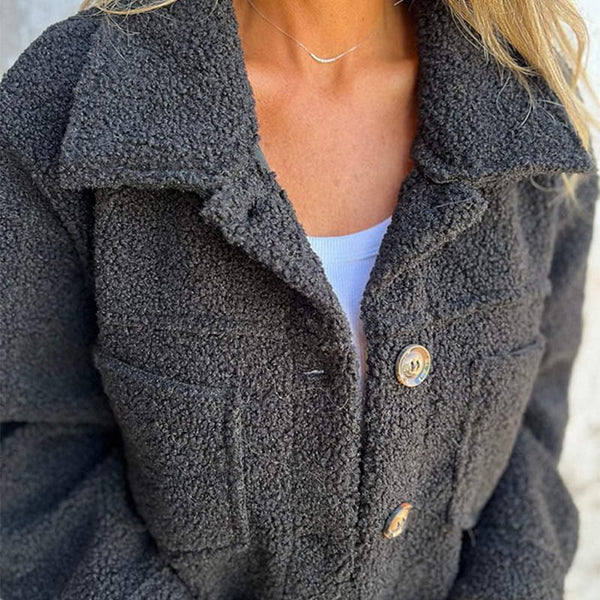 Filipa - Sort Uldjakke Dame Med Reversibel Hals og Dekorative Knapper