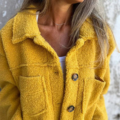 Filipa - Sort Uldjakke Dame Med Reversibel Hals og Dekorative Knapper